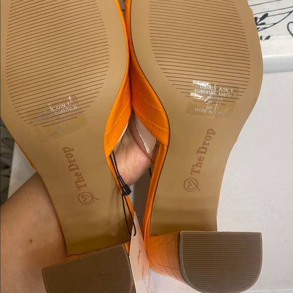 The Drop Orange Chunky Heel Mules - Picture 8 of 8